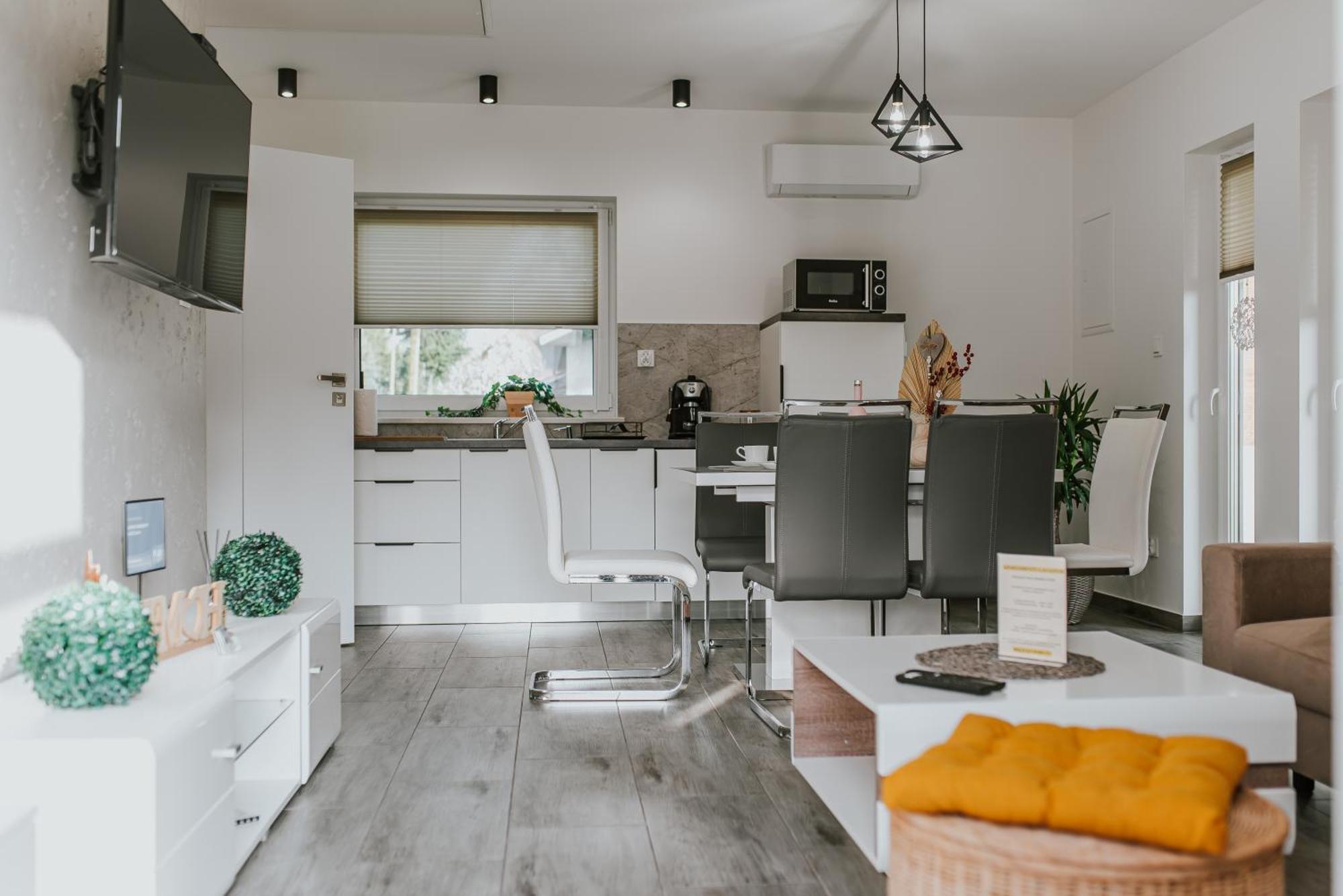Apartamenty Las Zator Exteriör bild